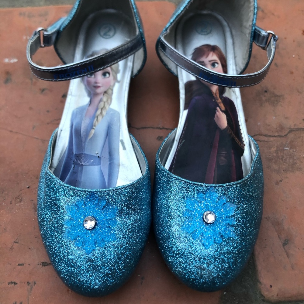 Elsa & Anna Girls shoes!